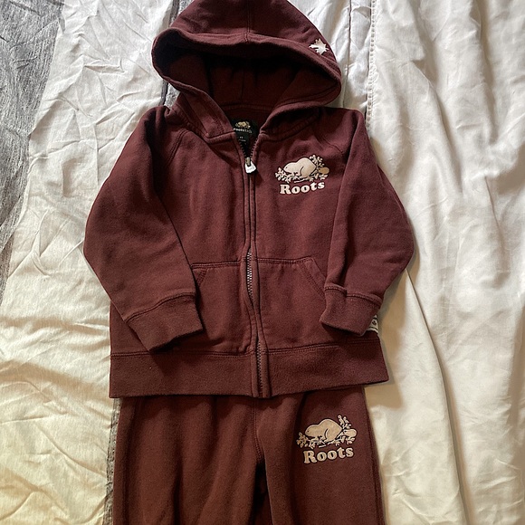 Kids Roots Track Suit In Burgundy 